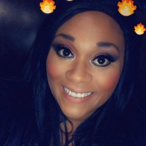 Meet your Posher, Ebony